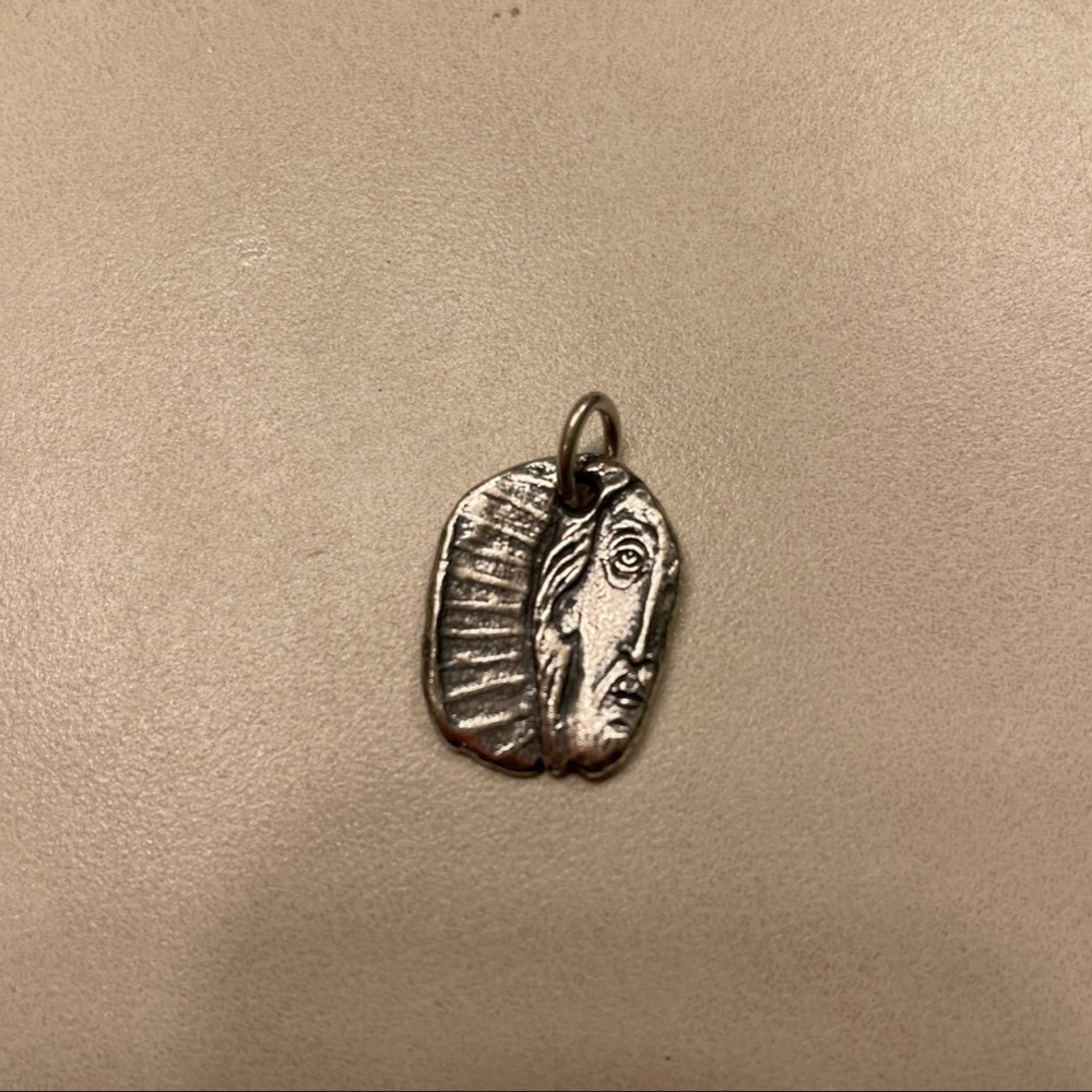 Retired Hard to Find James Avery Prince of Peace Pendent